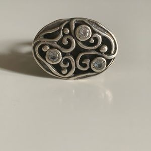 ❤️🌹❤️

Sterling Silver 925 Women’s Ring